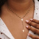 Collier cravate perles