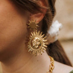 Boucles d'oreilles soleil pendantes