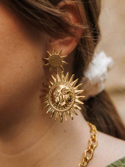 Boucles d'oreilles soleil pendantes